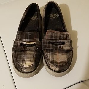 Black and Grey Nike slip on loafer. Size 8
